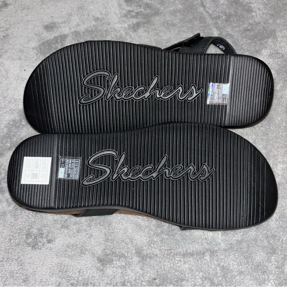 Skechers Women’s Comfort Sandals | Size 8 | NWOT | Black Memory Foam - Picture 6 of 6